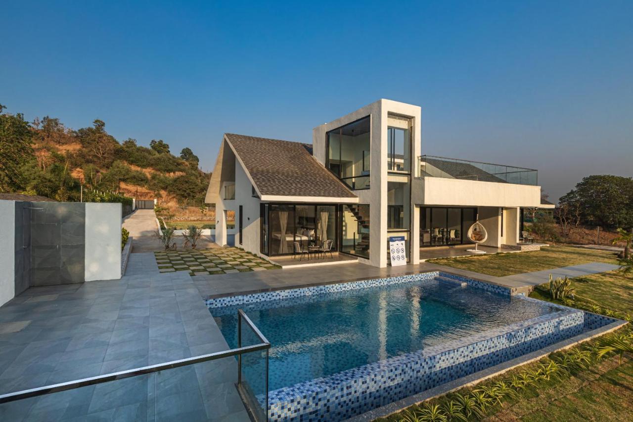 Saffronstays Stargazer, Karjat - Luxury Pool Villa With Lake View Ngoại thất bức ảnh